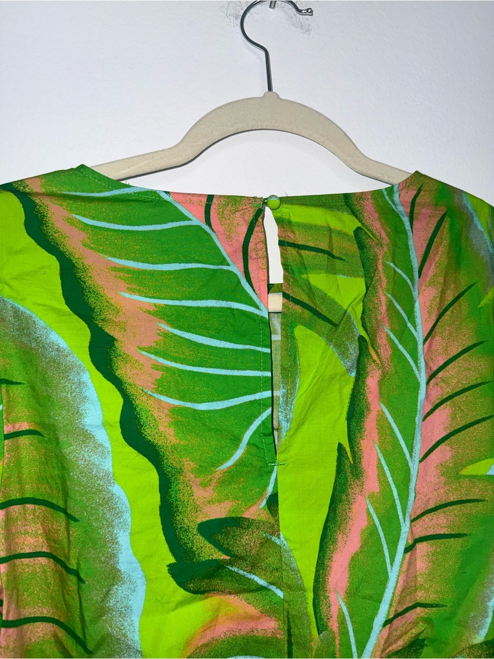 FARM Rio Neon Green Tropical Ruched Puff-Sleeve Mini Dress - Picture 8 of 10